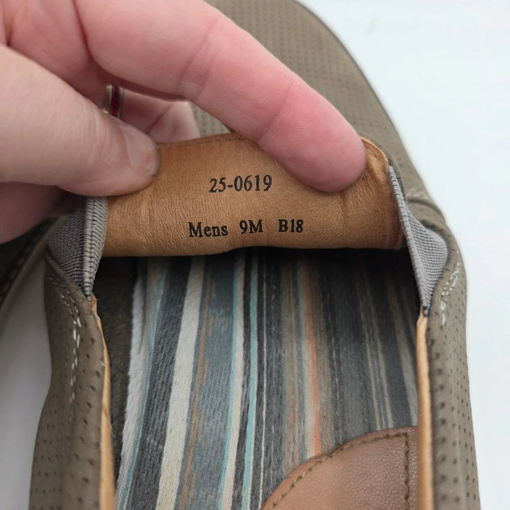Johnston & Murphy J&M Mens 9M Taupe Perforated Leather Slip On Loafers 25-0619 - Picture 7 of 8